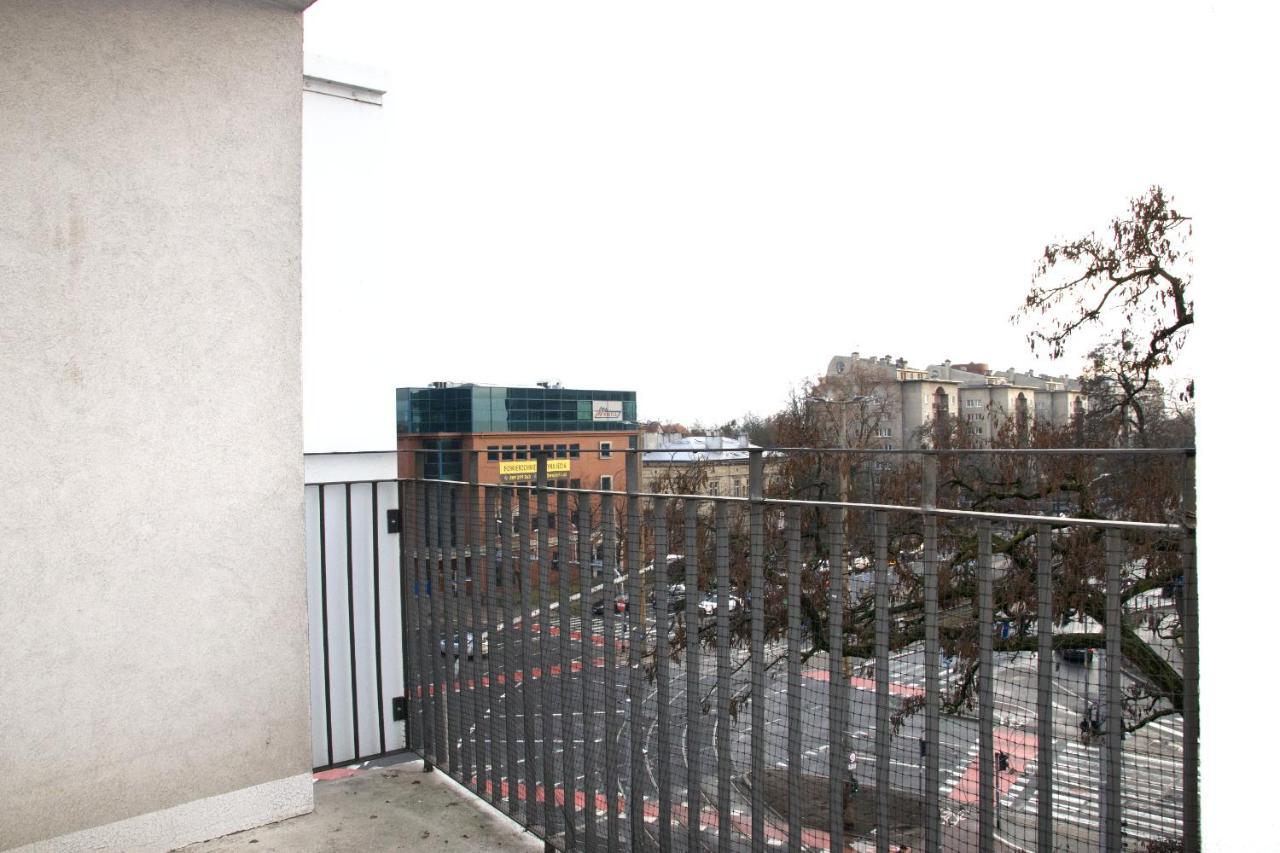 Stilo Dom - Ul Powstancow Slaskich Breslau Exterior foto